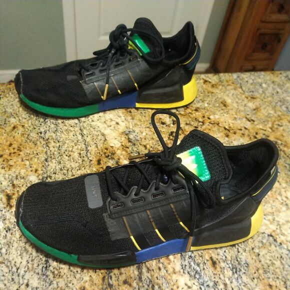 Adidas NMD R1 V2 Rio De Janeiro Brazil Black FY1255 Men's Size US 10.5 Running - Picture 1 of 12
